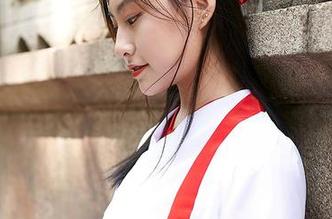 蜜桃社 – Suki带你逛修女图库：高清版的乖巧与叛逆交织！