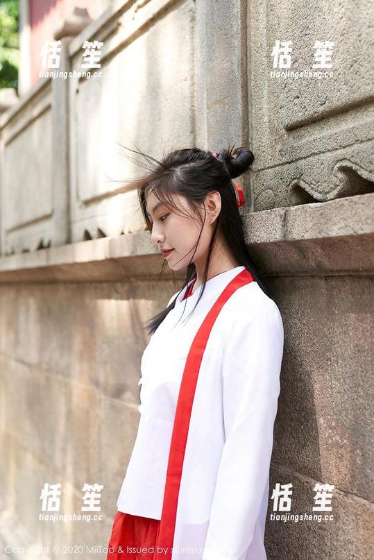 蜜桃社-Suki 蜜桃社 - Suki带你逛修女图库:高清版的乖巧与叛逆交织!