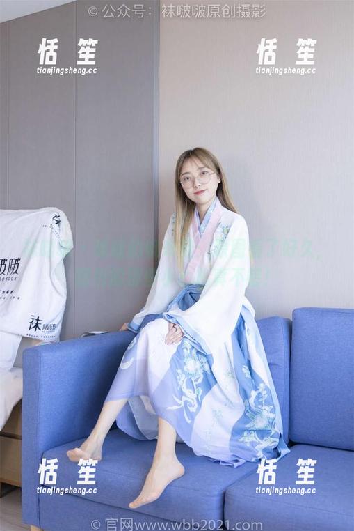 袜啵啵-瑶瑶 袜啵啵 - 瑶瑶的帆布鞋:原图看了好久,图包的那些小心机真不错!