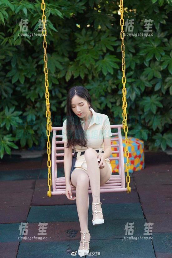 辣妈女神 微密圈 - 发现辣妈女神的女王写真集,原图说,这种美我愿意追随到天涯海角!