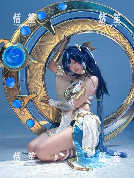 阿薰kaOri 高清阿薰kaOri礼服图册,越看越觉得自己的人生缺少奇迹!