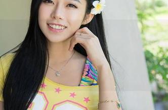青豆客 – 总被岑苑之barbiebaby的清纯图片吸引，这定制的感觉，简直让我心痒痒！